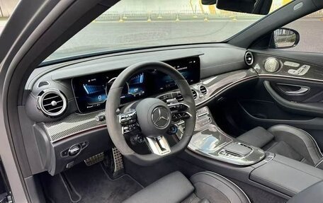 Mercedes-Benz E-Класс AMG, 2021 год, 11 300 006 рублей, 8 фотография