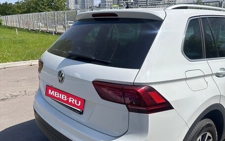 Volkswagen Tiguan II, 2018 год, 2 300 000 рублей, 11 фотография