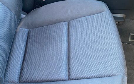 Audi A4, 2004 год, 550 000 рублей, 14 фотография
