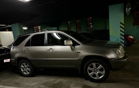 Lexus RX IV рестайлинг, 1999 год, 700 000 рублей, 6 фотография