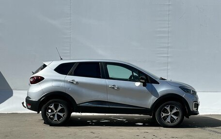 Renault Kaptur I рестайлинг, 2018 год, 1 280 000 рублей, 4 фотография