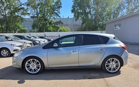 Opel Astra J, 2011 год, 499 000 рублей, 10 фотография