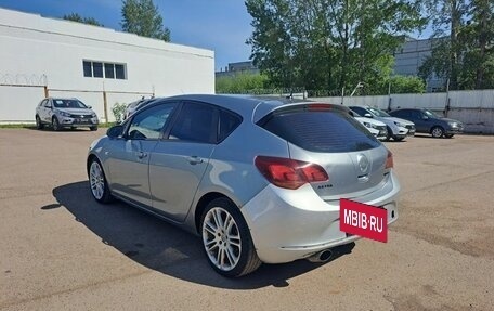 Opel Astra J, 2011 год, 499 000 рублей, 8 фотография