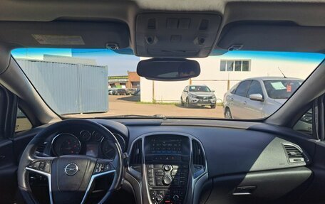 Opel Astra J, 2011 год, 499 000 рублей, 17 фотография
