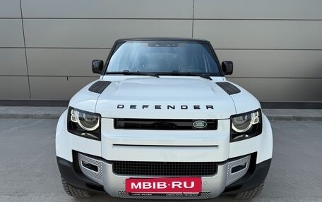 Land Rover Defender II, 2021 год, 7 550 000 рублей, 8 фотография