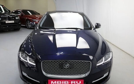 Jaguar XJ IV (X351), 2019 год, 4 750 000 рублей, 2 фотография