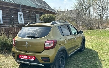 Renault Sandero II рестайлинг, 2015 год, 900 000 рублей, 4 фотография
