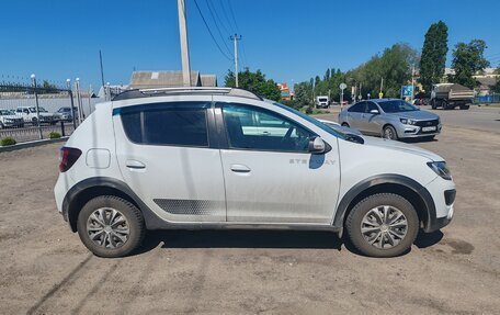 Renault Sandero II рестайлинг, 2017 год, 990 000 рублей, 6 фотография
