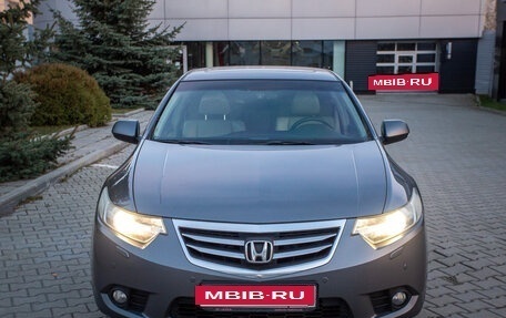 Honda Accord VIII рестайлинг, 2011 год, 1 500 000 рублей, 4 фотография