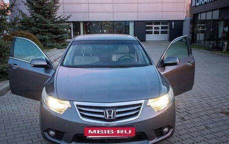 Honda Accord VIII рестайлинг, 2011 год, 1 500 000 рублей, 12 фотография