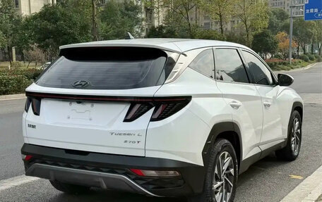 Hyundai Tucson, 2022 год, 2 050 000 рублей, 8 фотография