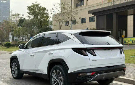 Hyundai Tucson, 2022 год, 2 050 000 рублей, 4 фотография