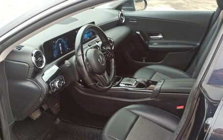 Mercedes-Benz CLA, 2019 год, 2 599 000 рублей, 8 фотография