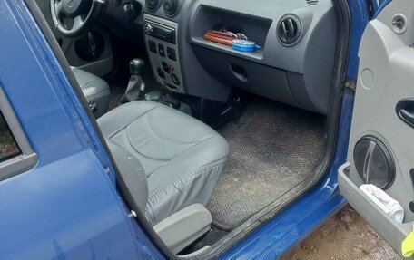 Renault Logan I, 2006 год, 210 000 рублей, 8 фотография