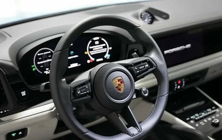 Porsche Cayenne III, 2023 год, 17 900 000 рублей, 28 фотография