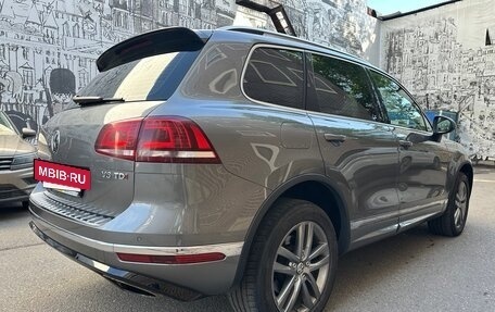 Volkswagen Touareg III, 2017 год, 3 000 000 рублей, 7 фотография