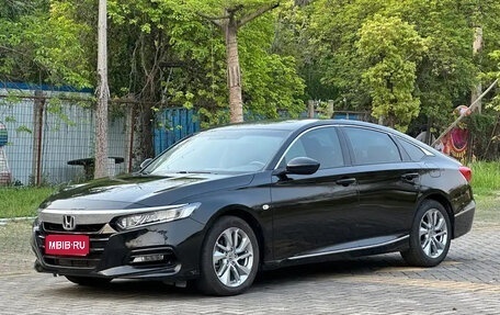 Honda Accord IX рестайлинг, 2021 год, 1 670 000 рублей, 1 фотография