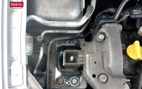 Renault Symbol I, 2005 год, 310 000 рублей, 18 фотография