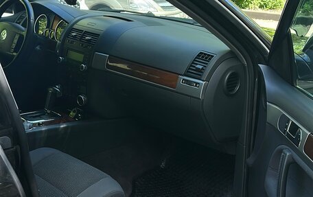 Volkswagen Touareg III, 2008 год, 1 270 000 рублей, 21 фотография