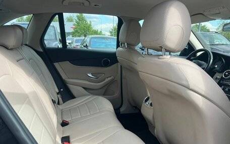 Mercedes-Benz GLC, 2016 год, 3 000 000 рублей, 25 фотография