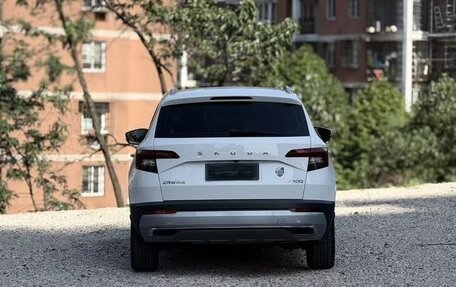 Skoda Karoq I, 2021 год, 1 600 900 рублей, 5 фотография