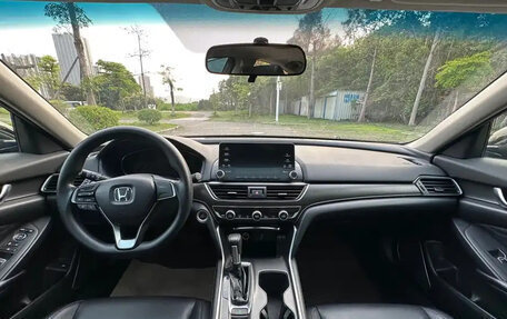 Honda Accord IX рестайлинг, 2021 год, 1 670 000 рублей, 10 фотография