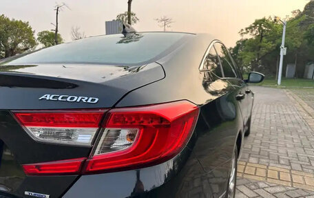 Honda Accord IX рестайлинг, 2021 год, 1 670 000 рублей, 16 фотография