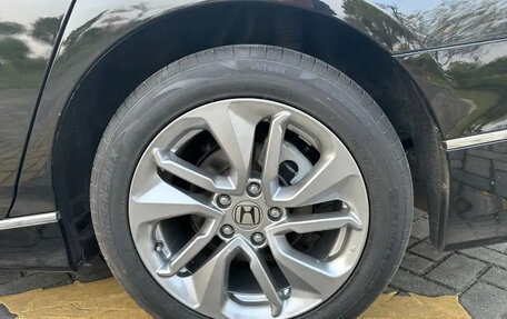 Honda Accord IX рестайлинг, 2021 год, 1 670 000 рублей, 17 фотография