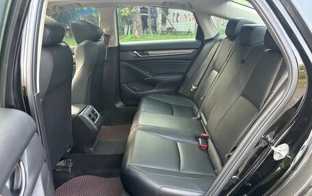 Honda Accord IX рестайлинг, 2021 год, 1 670 000 рублей, 12 фотография