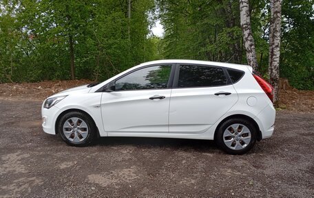 Hyundai Solaris II рестайлинг, 2015 год, 850 000 рублей, 11 фотография
