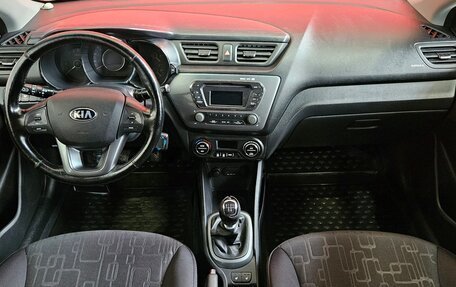 KIA Rio III рестайлинг, 2013 год, 799 000 рублей, 9 фотография