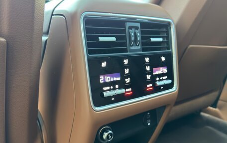 Porsche Cayenne III, 2019 год, 13 900 000 рублей, 39 фотография
