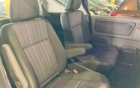 Honda Freed II, 2018 год, 1 360 000 рублей, 8 фотография