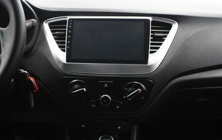 Hyundai Solaris II рестайлинг, 2019 год, 1 319 900 рублей, 14 фотография