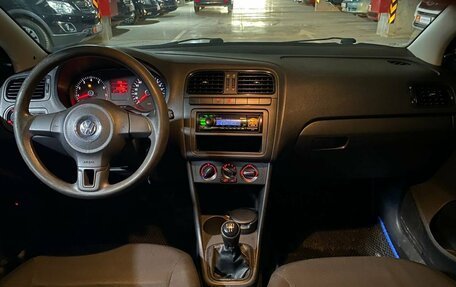 Volkswagen Polo VI (EU Market), 2012 год, 389 000 рублей, 10 фотография