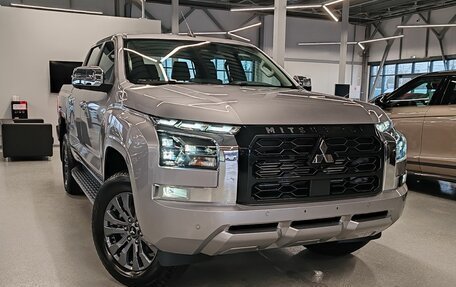 Mitsubishi L200, 2024 год, 5 350 000 рублей, 2 фотография