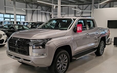 Mitsubishi L200, 2024 год, 5 350 000 рублей, 3 фотография