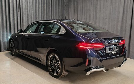 BMW 5 серия, 2024 год, 7 500 000 рублей, 4 фотография