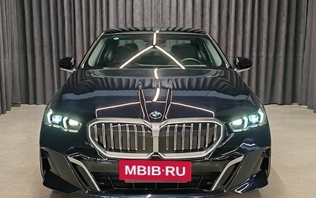 BMW 5 серия, 2024 год, 7 500 000 рублей, 2 фотография