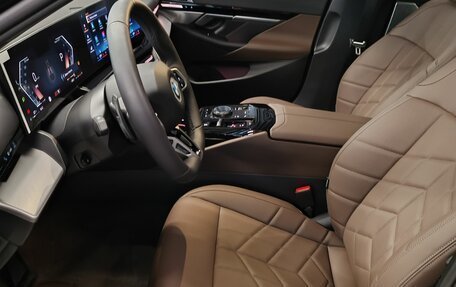 BMW 5 серия, 2024 год, 7 500 000 рублей, 17 фотография