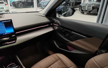 BMW 5 серия, 2024 год, 7 500 000 рублей, 19 фотография