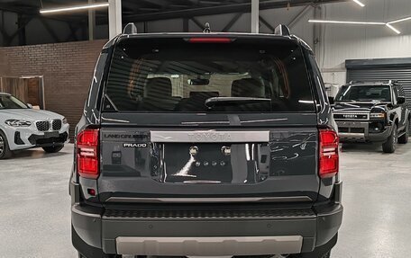 Toyota Land Cruiser Prado, 2024 год, 9 700 000 рублей, 6 фотография