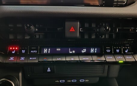 Toyota Land Cruiser Prado, 2024 год, 9 700 000 рублей, 11 фотография