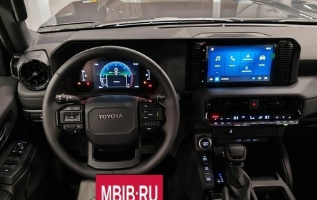Toyota Land Cruiser Prado, 2024 год, 9 700 000 рублей, 9 фотография