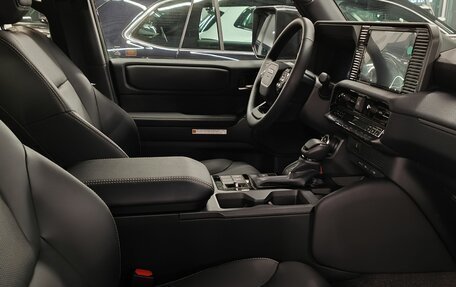 Toyota Land Cruiser Prado, 2024 год, 9 700 000 рублей, 26 фотография