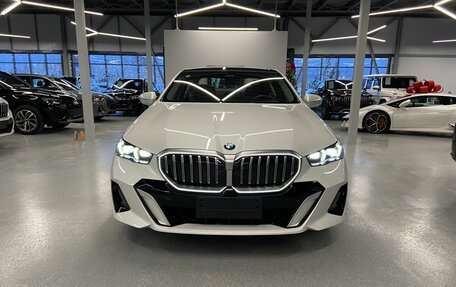 BMW 5 серия, 2024 год, 8 500 000 рублей, 2 фотография