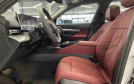 BMW 5 серия, 2024 год, 8 500 000 рублей, 18 фотография