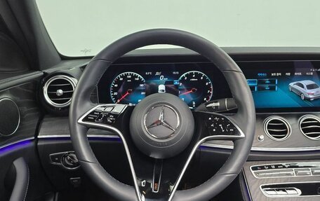 Mercedes-Benz E-Класс, 2023 год, 4 399 000 рублей, 13 фотография