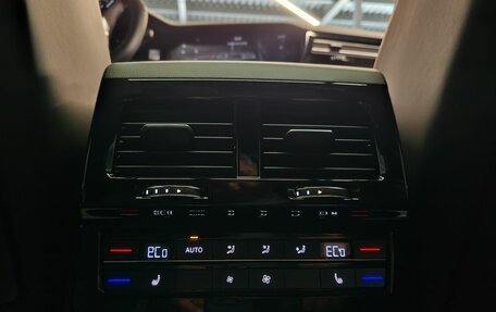 Volkswagen Touareg III, 2024 год, 13 990 000 рублей, 15 фотография