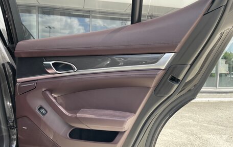 Porsche Panamera II рестайлинг, 2015 год, 4 200 000 рублей, 13 фотография